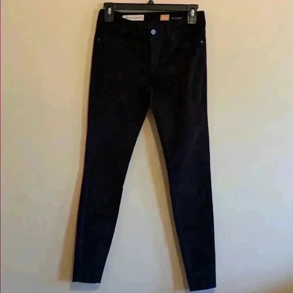 Anthropologie women’s pants.